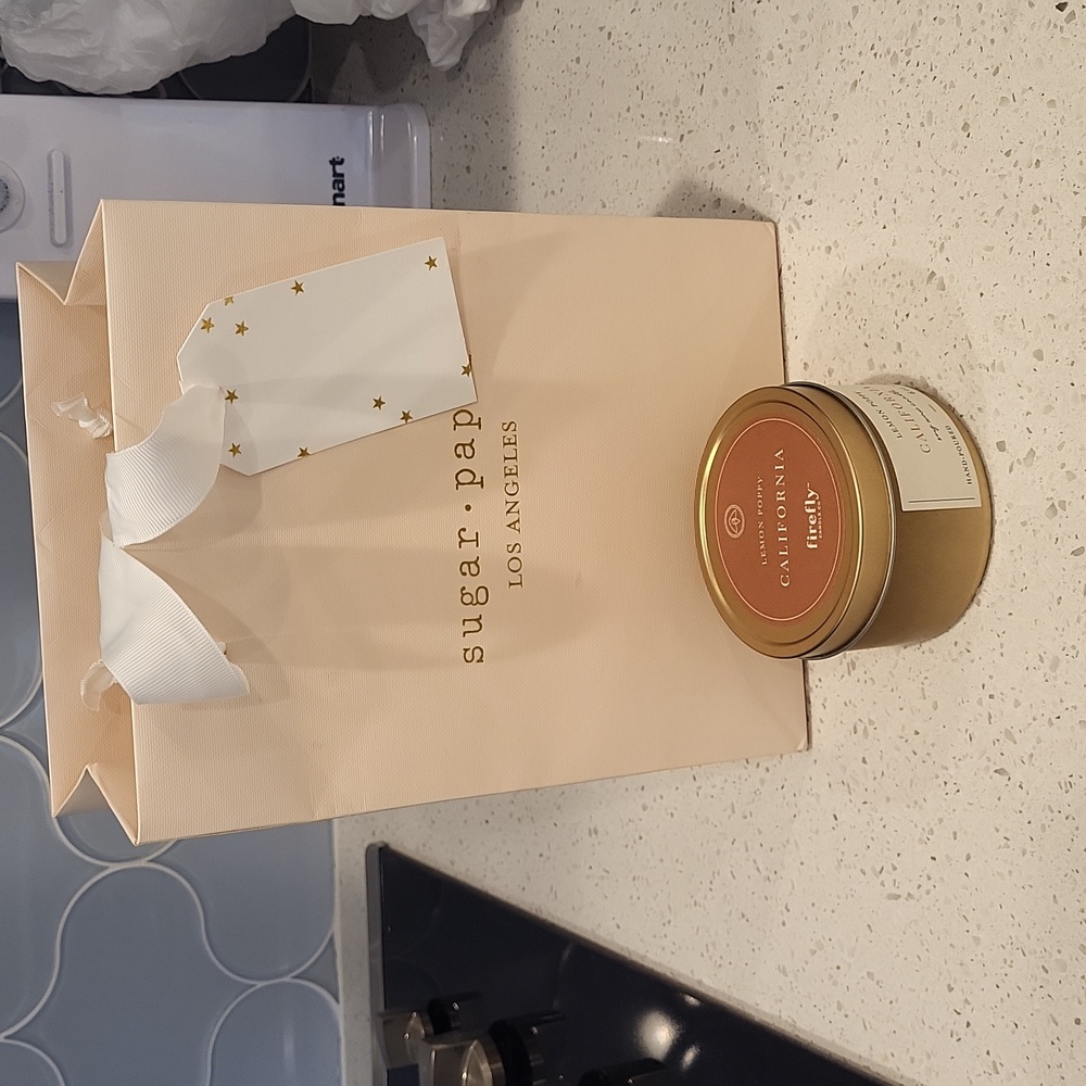 Lemon poppy California candle w gift bag